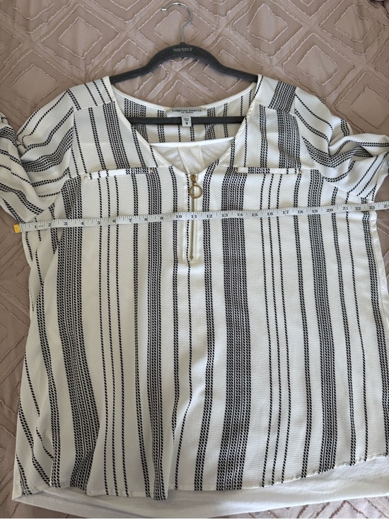 Tempted Hearts Los Angeles Striped Zip Front Blouse Size 1X Roll Tab Sleeve - Picture 6 of 7
